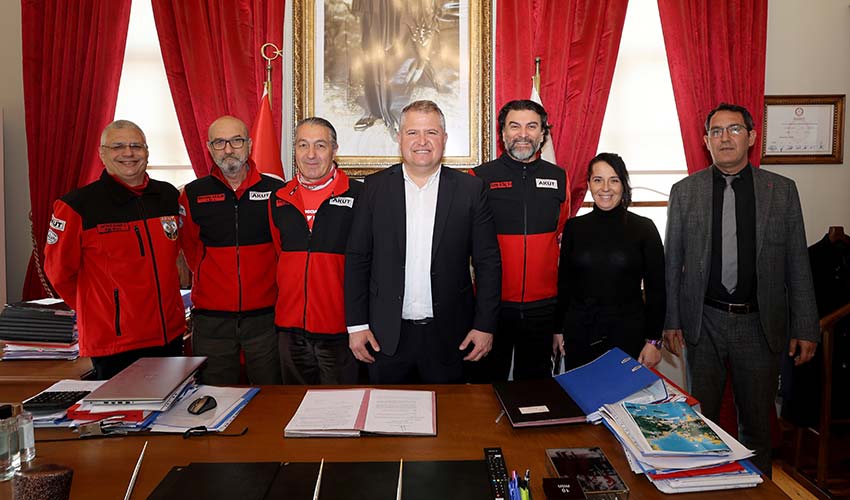 Urla ve AKUT’tan afetlere karşı örnek iş birliği