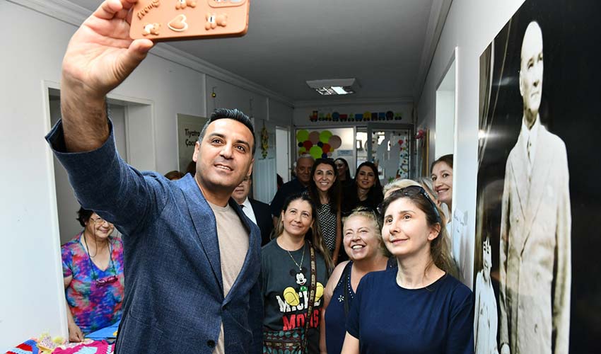 Gelişimi için kadınların önerilerini bekliyor