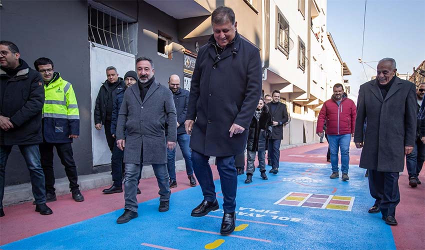 Güzel İzmir Hareketi’ni başlattı