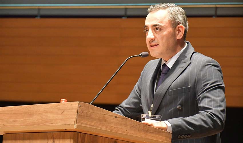 İzmir Kent Konseyi Başkanı  Özgür Topaç