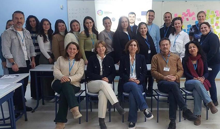 Tartışmalı Konuların Öğretilmesi