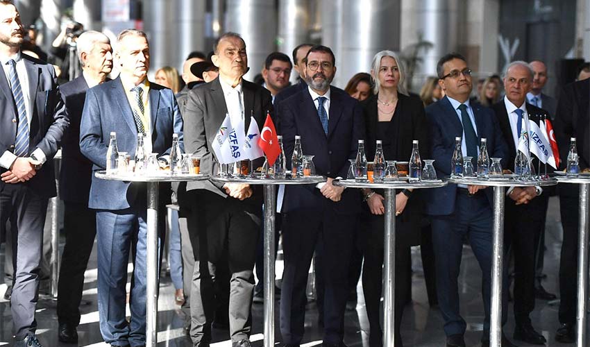 Makine ve üretim sektörü İzmir’de buluştu