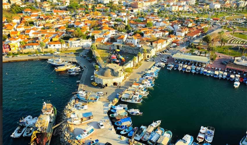 The Sun'dan Seferihisar’a Övgü