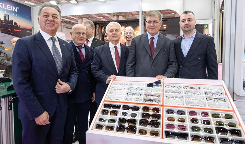 İzmir'in geleneğinde fuarcılık var