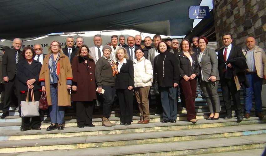 Yerel Yönetim Yıldızları İzmir’de