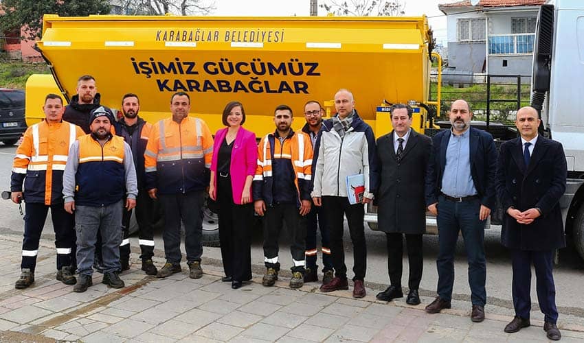 Asfalt yama robotu sahaya indi