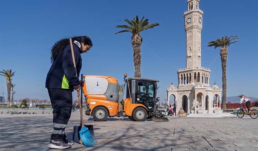 Kadın emeği kenti güzelleştiriyor