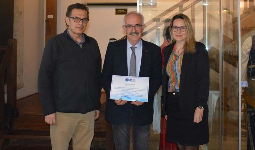 ‘Smyrna Antik Kenti’ni anlattı