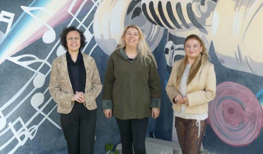 Radyo Ege Kampüs’te Büyülü Tınılar