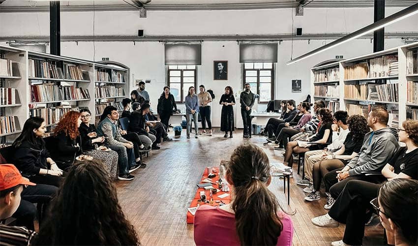 Birbirine ihtiyaç duyan kalplerin öyküsü