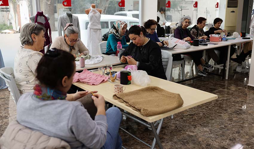 Huzurevi sakinlerine 750 adet battaniye