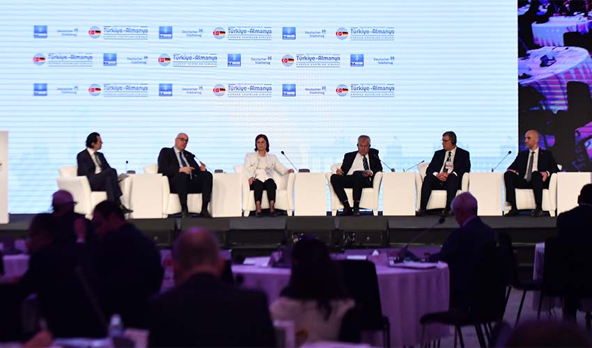 Zirveden ortak bildiri