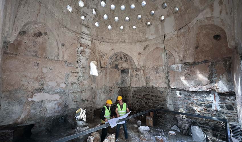 Kıllıoğlu Hamamı ayağa kalkıyor