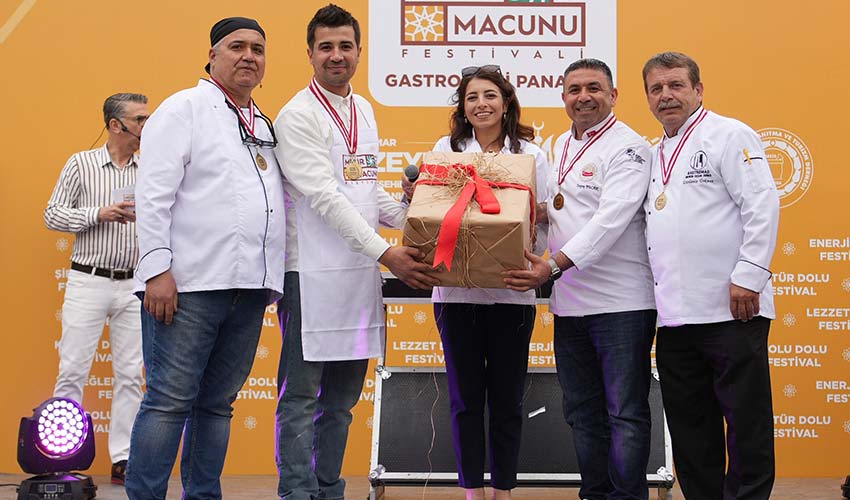 Mesir Macunlu Yemekler Yarıştı