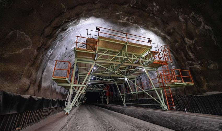 Ulaşım yatırımları son bir yılda hız kazandı