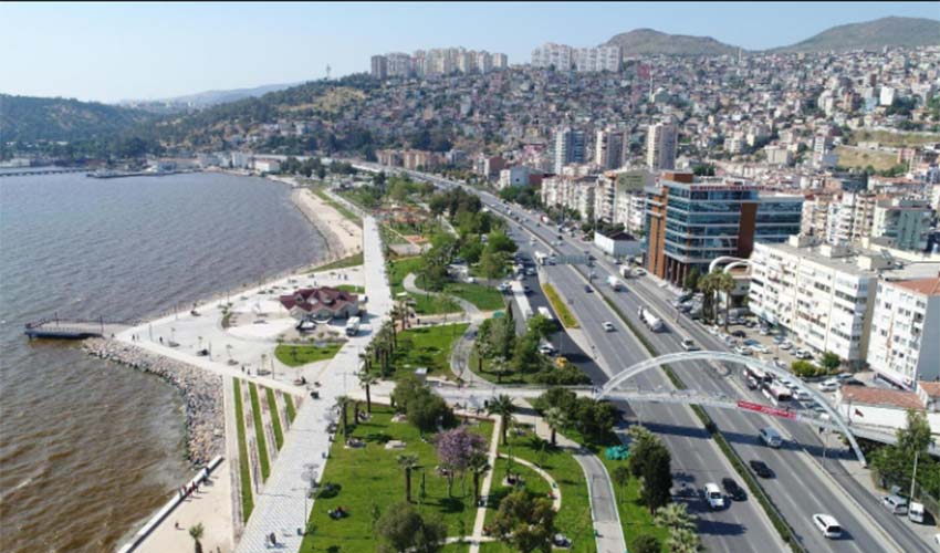 İzmir’in afet sonrası toplanma alanlarının analizi yapıldı