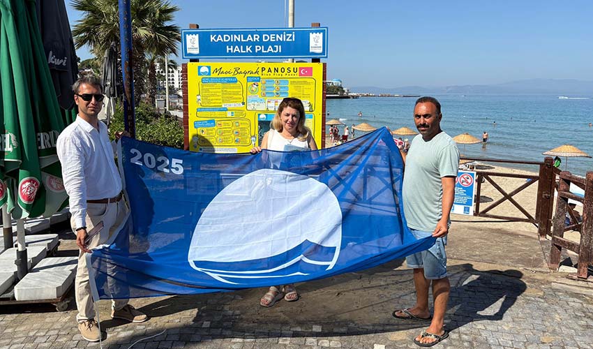 Kuşadası plajları 25 Mavi Bayrak ile taçlandı
