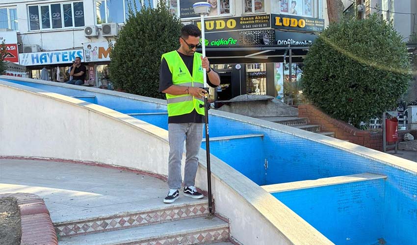 Aliağa Demokrasi Meydanı yenilenecek