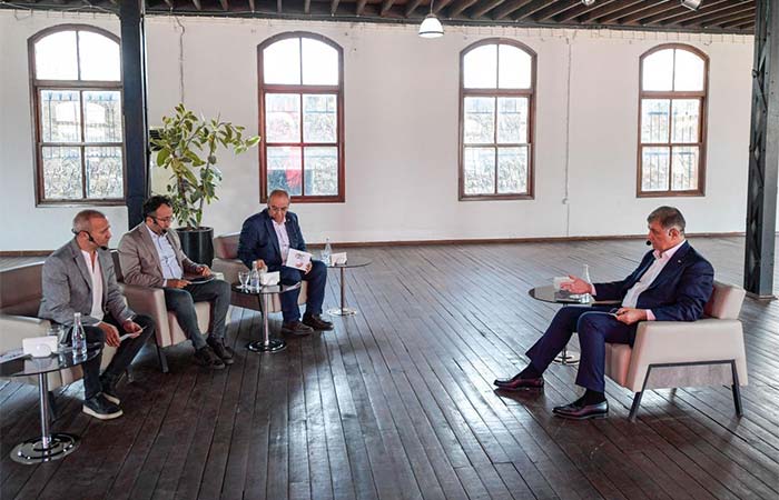 O inşaatlar bitecek, herkese dairelerini teslim alacak