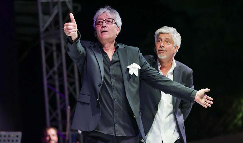 Zeki & Metin Amfi Tiyatro'ya coşkulu açılış