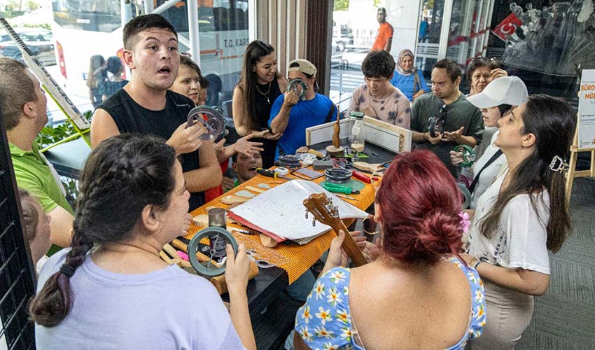 Özel bireyler “sürdürülebilir müzik” ile buluştu