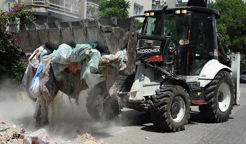 sokaklara moloz atanlara 92 bin TL ceza!