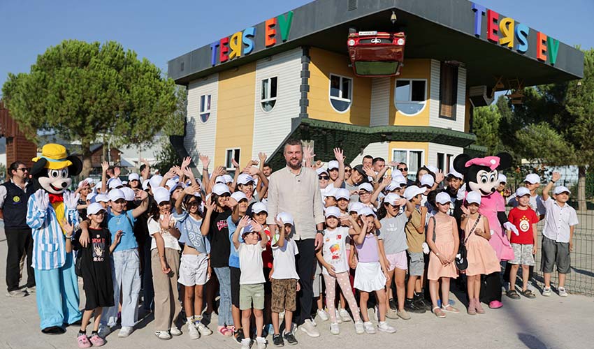 Çocuklara lunapark sürprizi