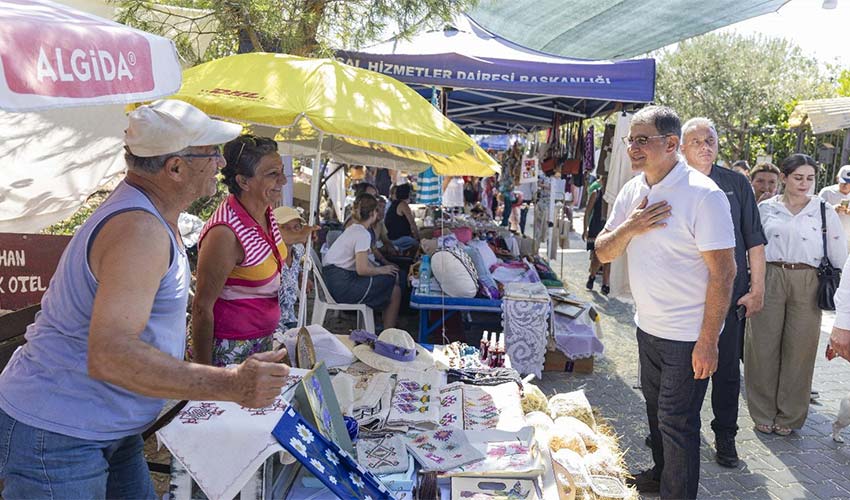 Oyuk Festivali'nde yurttaşlarla buluştu
