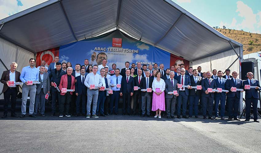 53 belediyeye 54 araç hibesi