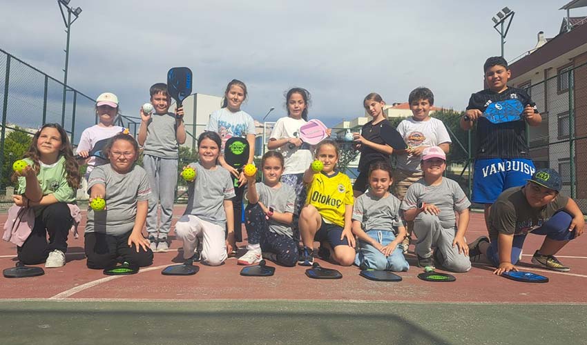 Bostanlıspor’dan “Aile Okulu”
