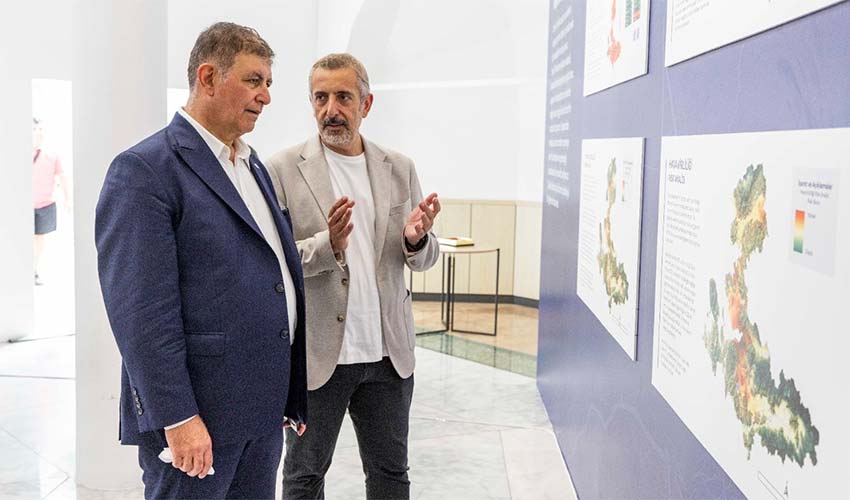 “İz’in Peşinde Şehrin İçinde” sergisi açıldı