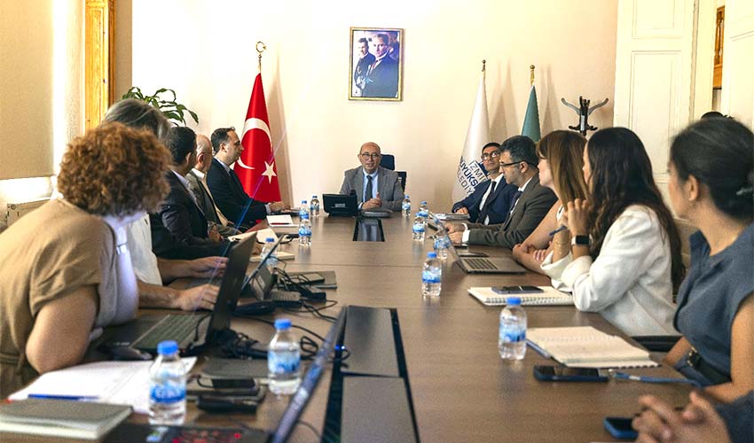 İzmir’in 15 yıllık ulaşım vizyonu hazırlanıyor