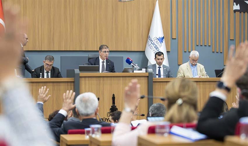 İZBAN’da indirim, ulaşımda “genç tarife” dönemi