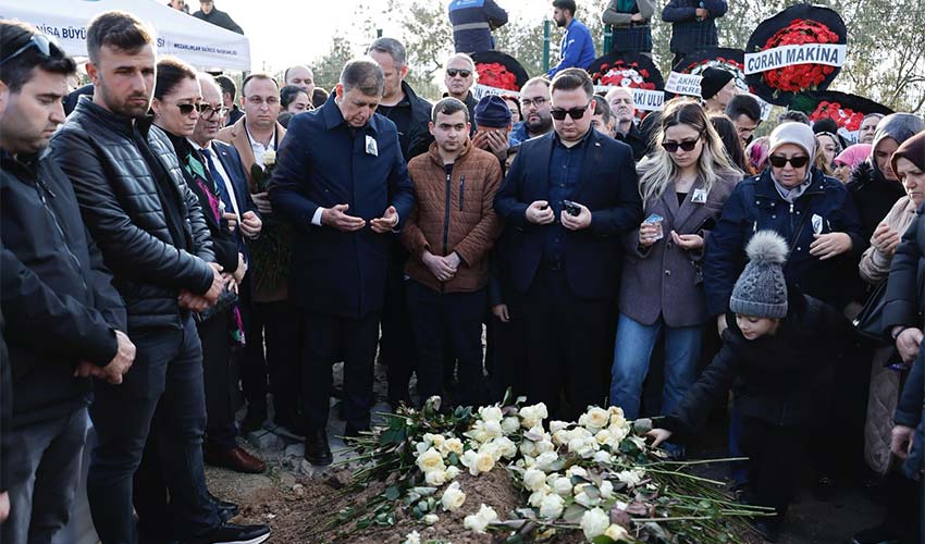 Gözyaşları eşliğinde toprağa verildi