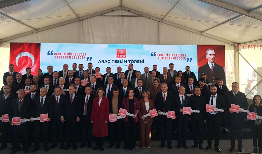 Karabağlar'a Yeni İş Makinesi Desteği