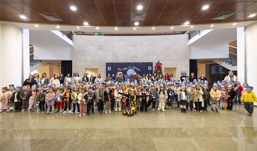 Yeni yıla miniklerle “Merhaba”