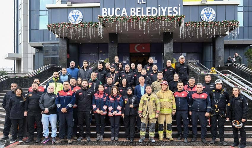 İzmir İtfaiyesi her an hazır