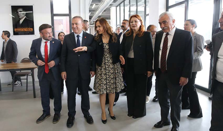 Dayanışmanın adresi