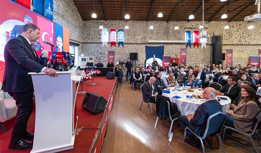 Yerel medya demokrasinin vazgeçilmezidir