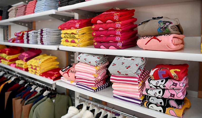 272 çocuğun yüzünü güldürdü