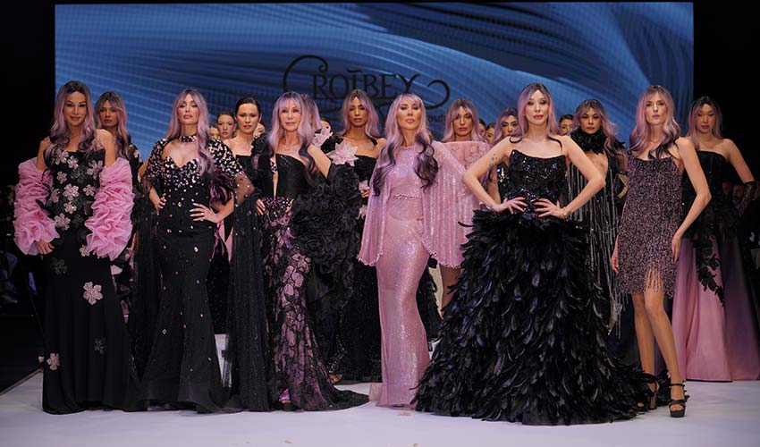 Rojbey'de modeller geçidi