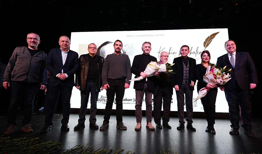 Gazeteciliğin Keskin Kalemi Uğur Mumcu Manisa’da Anıldı