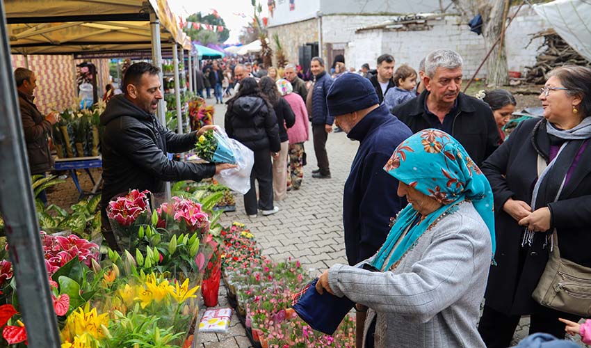 Vatandaş Üreticiyi Yalnız Bırakmadı