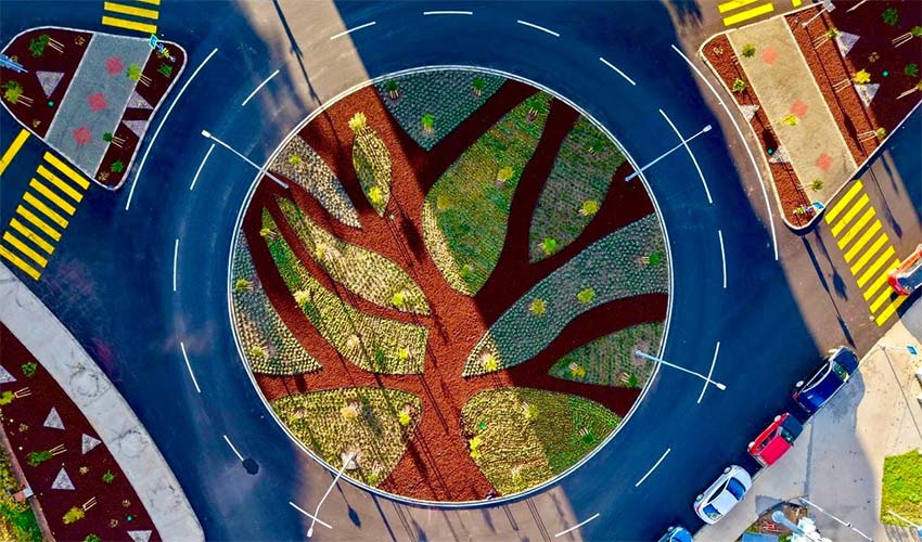 Kavşaklar sanat eserine dönüşüyor