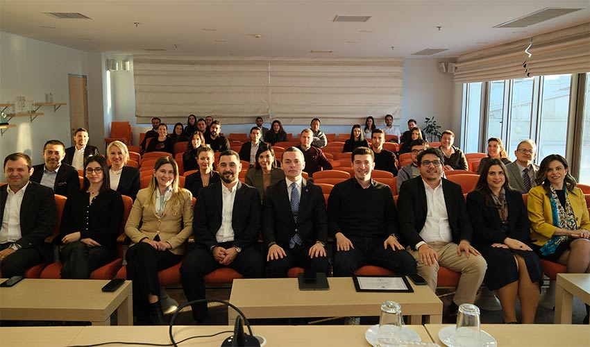 Yapay Zekâ Okuryazarlığında Buluştular