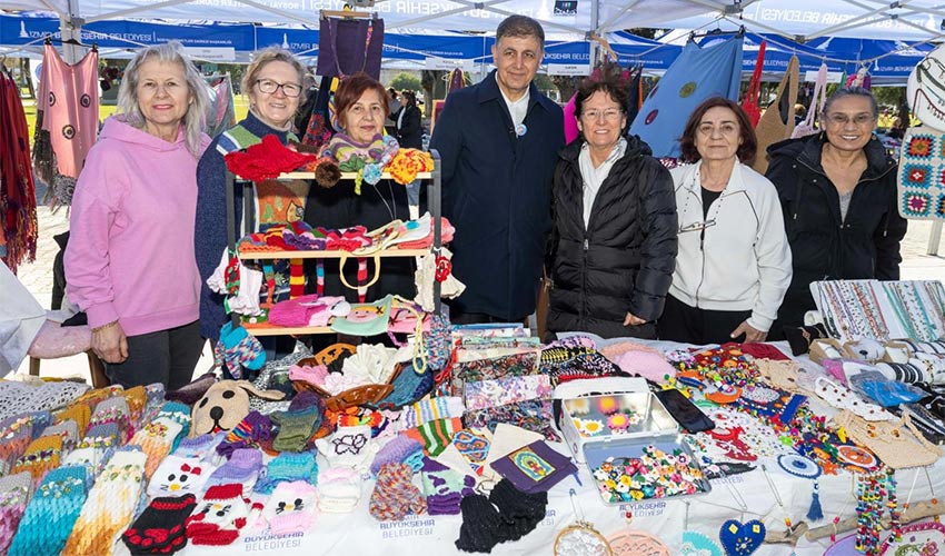 Atatürk'ün sözüyle kadınlar gününü kutladı