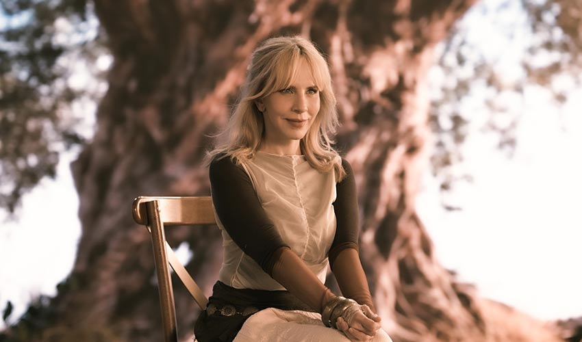 8 Mart’a Özel Güçlü Bır Dayanışma Şarkısı: “TUZ”