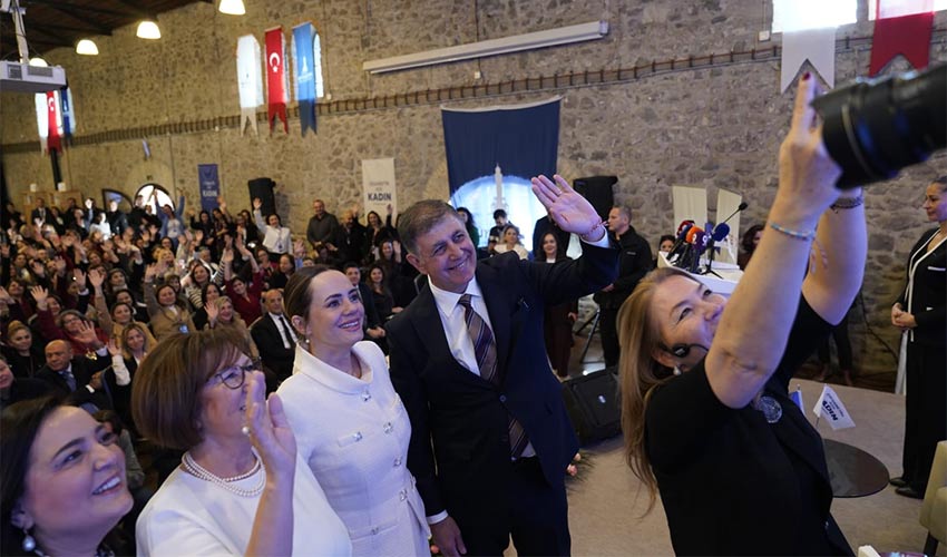 Kadınlar İzmir’den ses verdi