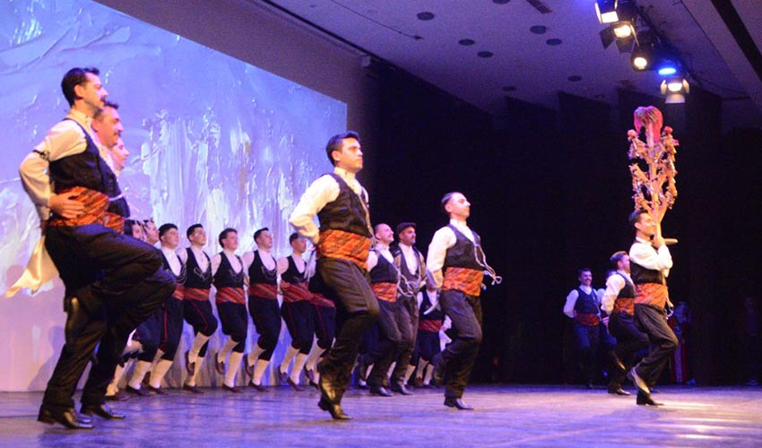 Anadolu’nun kültürel mirasını sahneye taşıdı