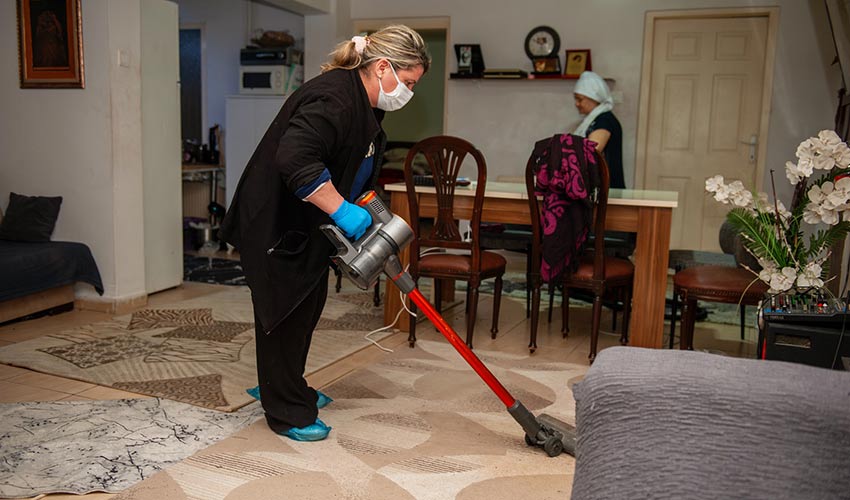 Karşıyaka’da evde temizlik hizmeti